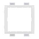 Суппорт 2мод. Brava бел. DKC F0000M
,